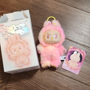 Pop Mart Big Into Energy Loyalty Pink Labubu